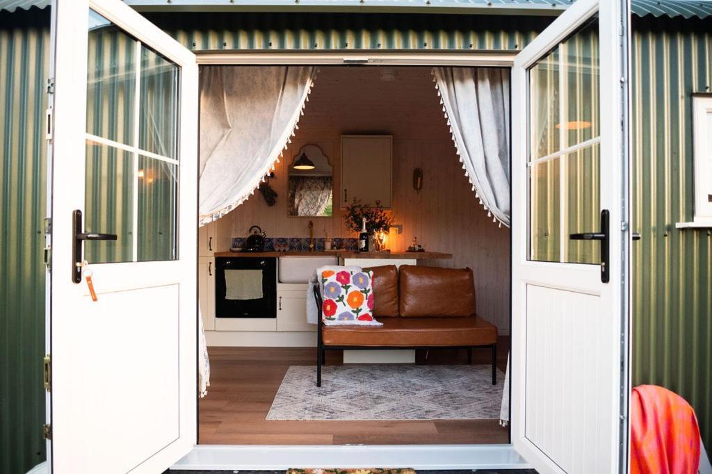 Hut At Slieve Croob Glamping Luxury tent